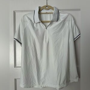 Mondetta Women’s White Polo Shirt size XL, NWOT, never worn, zip neck